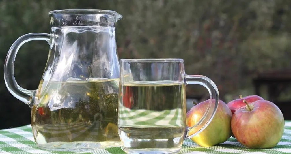 احذر! تفاعلات خطيرة عند دمج خل التفاح مع هذه الأدوية! تفاعلات خطيرة... احذر دمج خل التفاح مع هذه الأدوية