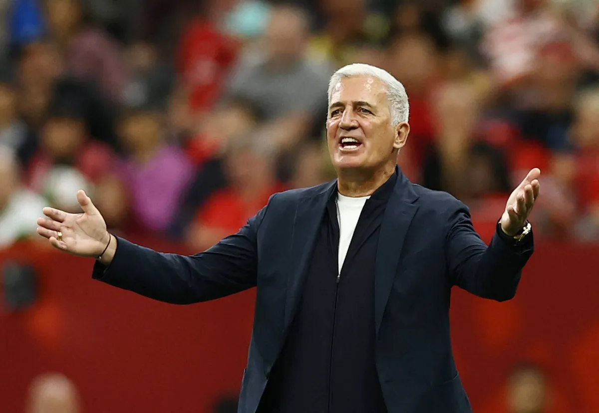 بيتكوفيتش مدرب المنتخب الجزائري يستعد لتقديم استقالته