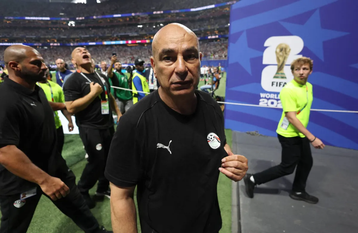 حسام حسن ينتقد الفيفا في مؤتمر صحفي حول كأس العالم