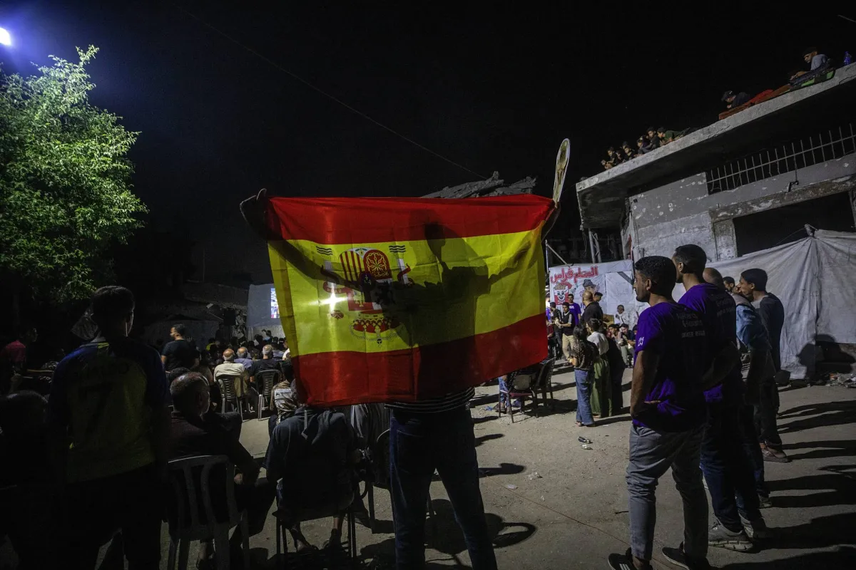 احتفالات غزة بفوز إسبانيا بكأس العالم