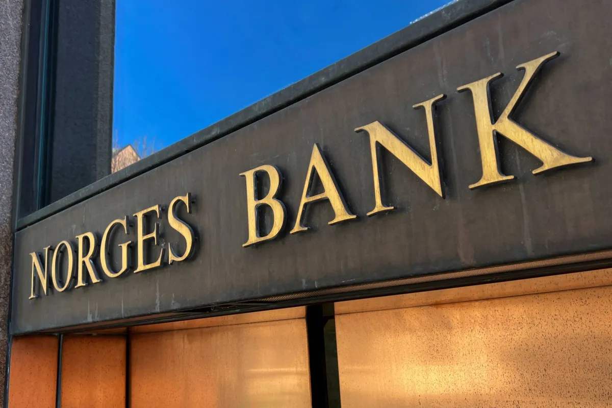 النرويج تُبقي الفائدة عند 4.25 % مع احتمال رفعها رغم تباطؤ التضخم