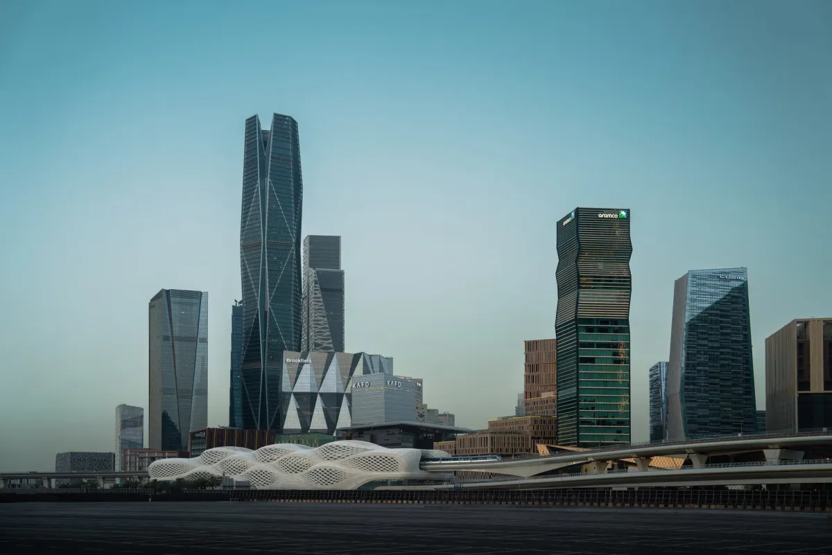 سوق الدين السعودية تتوسع... الحكومة والبنوك والشركات في سباق التمويل