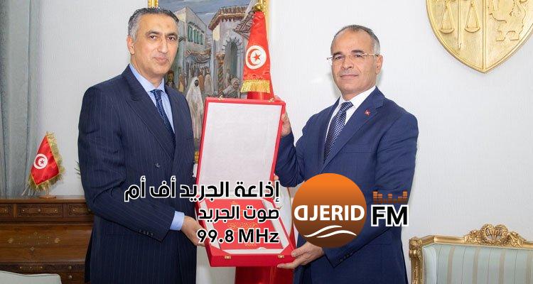 رئيس الحكومة يستلم تقرير الهيئة العليا للرقابة الإدارية والمالية: خطوات نحو مزيد من الشفافية! رئيس الحكومة يتسلم تقرير الهيئة العليا للرقابة الإداريّة والماليّة