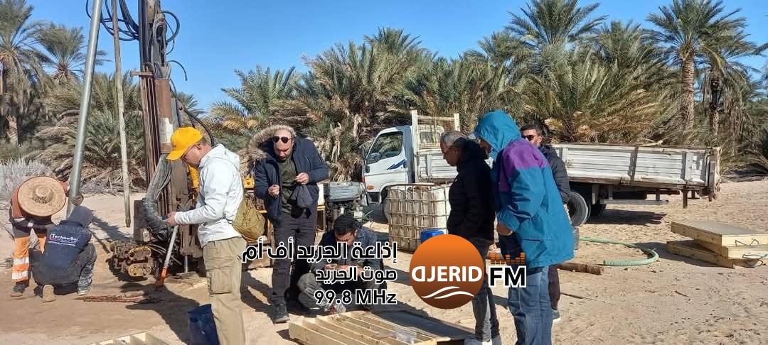 توزر: تواصل عمليات مسح بالمناطق المحيطة بشط الجريد من أجل البحث عن دلائل وجود إنسان ما قبل التاريخ