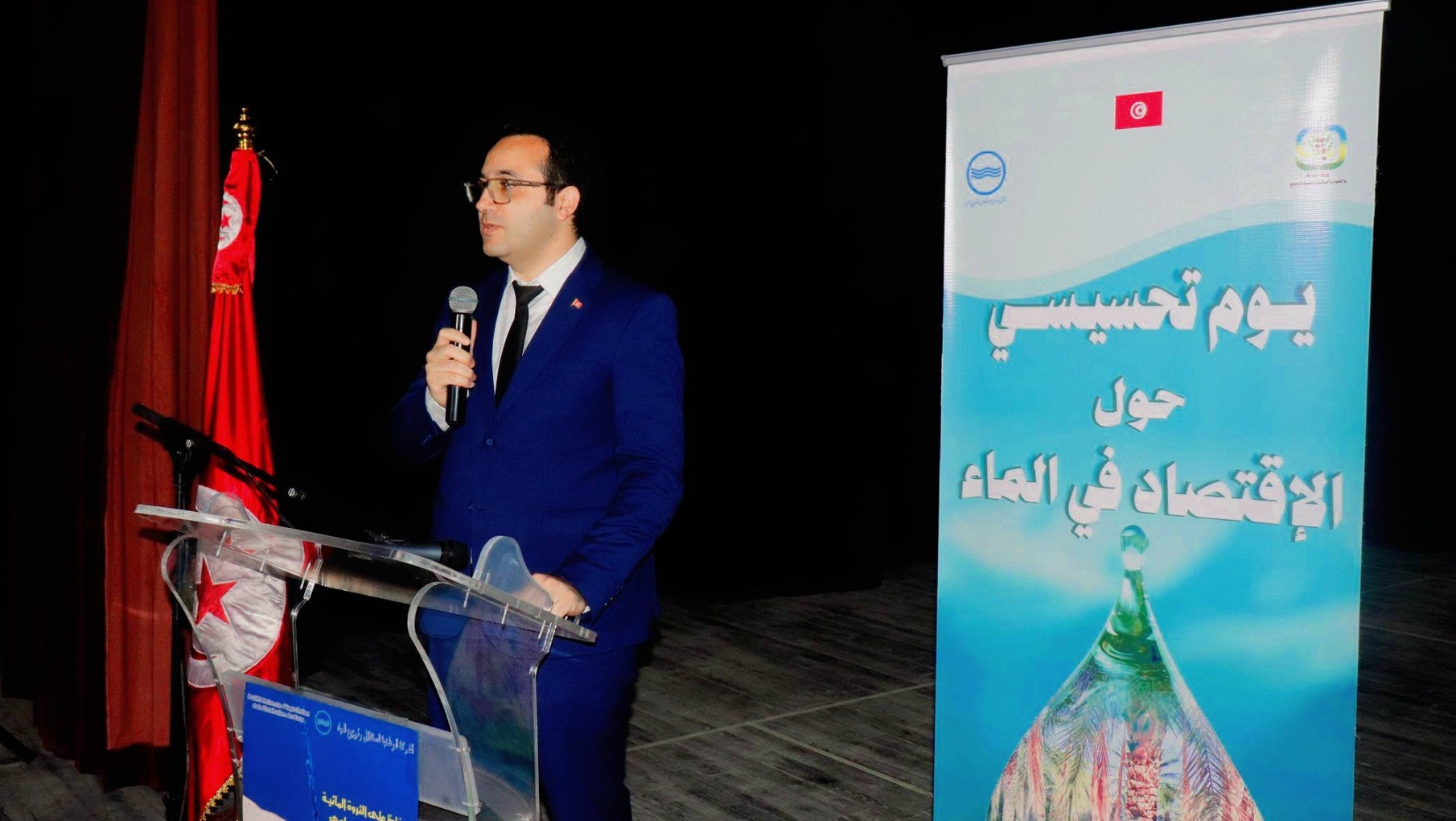 توزر: التأكيد خلال يوم تحسيسي بحامة الجريد على ضرورة ترشيد استهلاك المياه في ظلّ اعتماد الجهة على موارد عميقة وغير متجدّدة توزر: التأكيد خلال يوم تحسيسي بحامة الجريد على ضرورة ترشيد استهلاك المياه في ظلّ اعتماد الجهة على موارد عميقة وغير متجدّدة