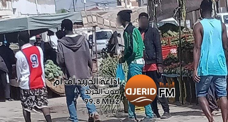 "فرصة العودة الطوعية: منظمة الهجرة تفتح باب التسجيل للأفارقة جنوب الصحراء!" منظمة الهجرة تفتح باب التسجيل للعودة الطوعية أمام أفارقة جنوب الصحراء