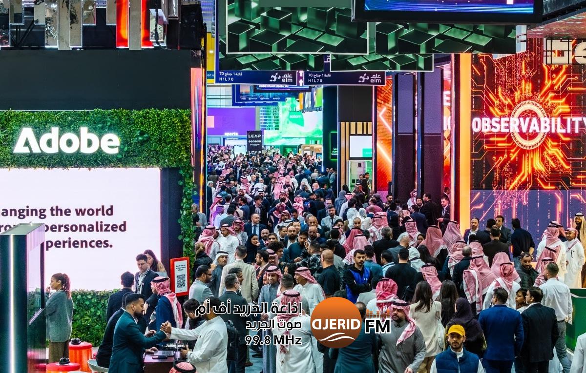 في اليوم الأول من مؤتمر "ليب 2025".. حوارات ثرية عن دور الذكاء الاصطناعي في التحولات الكبرى في اليوم الأول من مؤتمر "ليب 2025".. حوارات ثرية عن دور الذكاء الاصطناعي في التحولات الكبرى