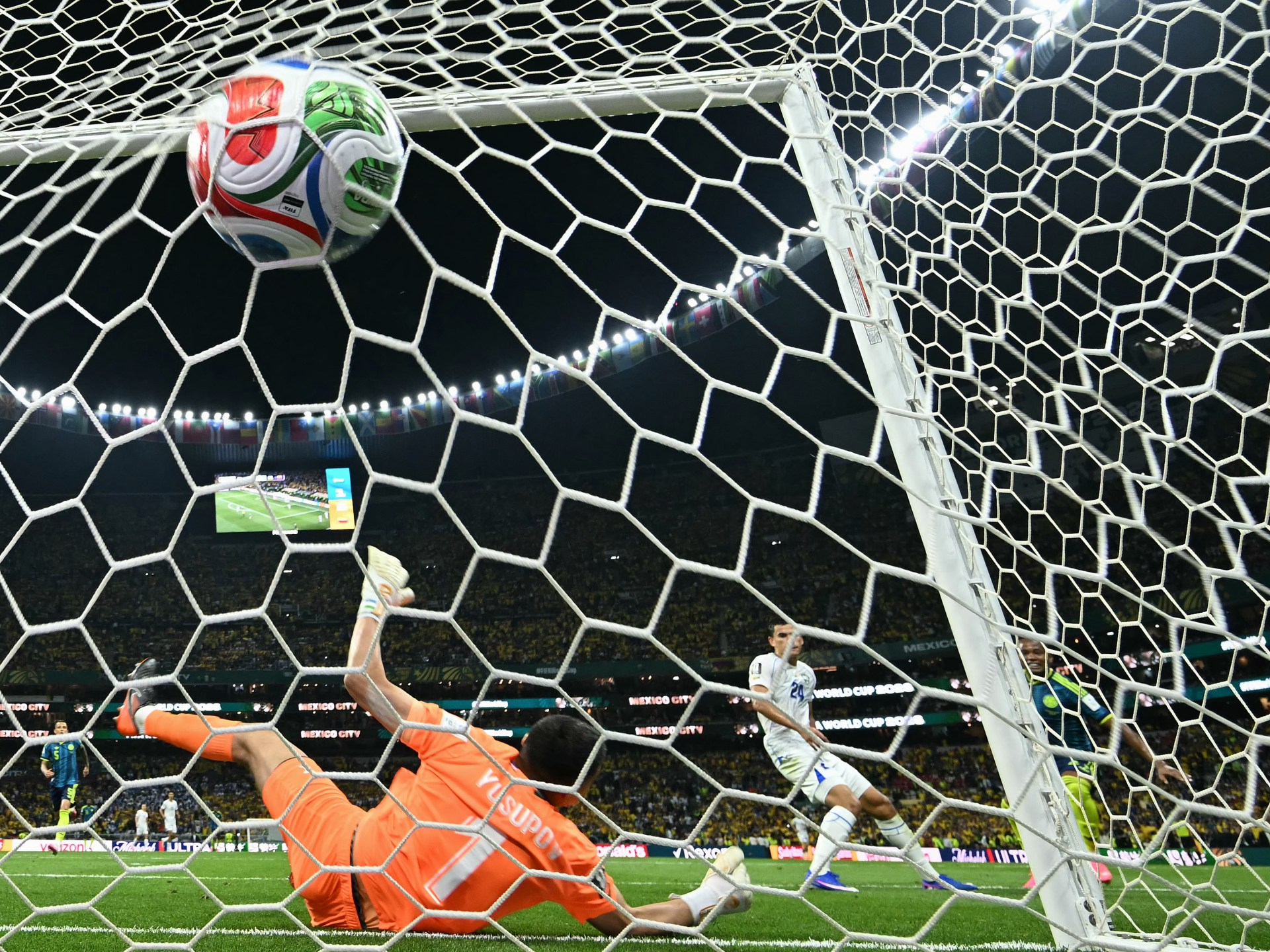منتخبات آسيا وأفريقيا في كأس العالم 2026