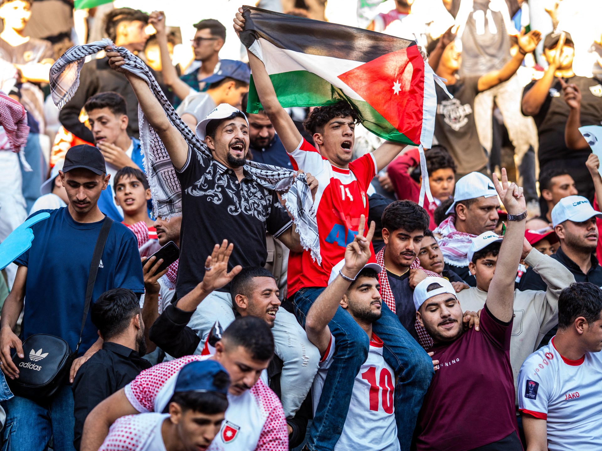 عمدة أرلينغتون مع الجماهير الأردنية في كأس العالم 2026