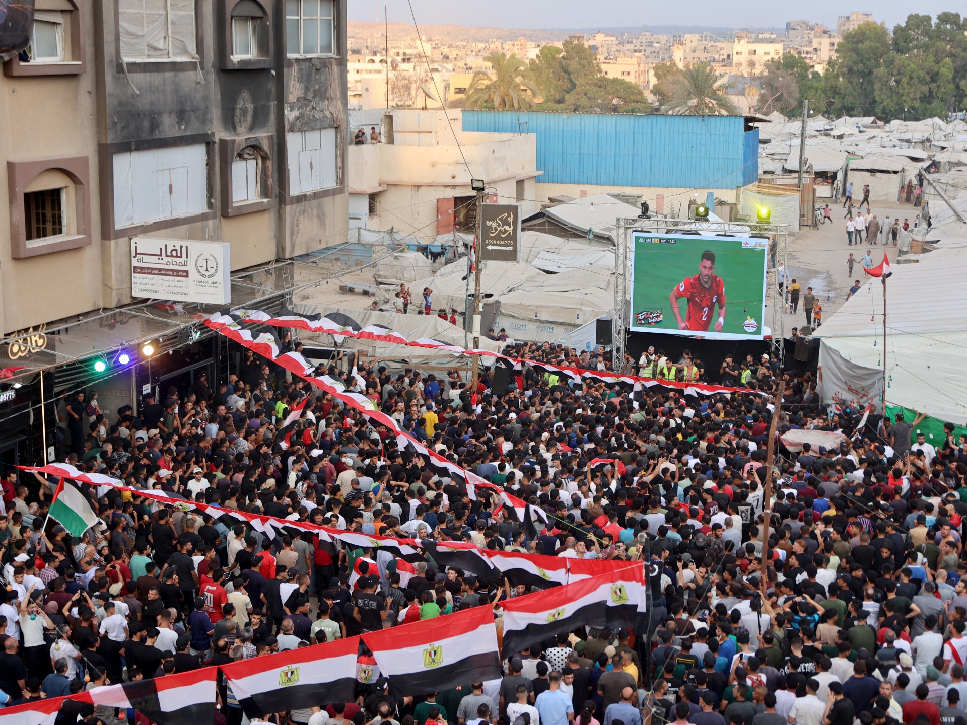 فلسطينيون في غزة يتابعون كأس العالم 2026