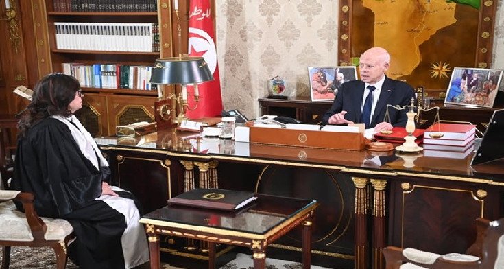 قيس سعيد يحذّر: ليست الإرادة إنشاء محاكم لتصفية الحسابات قيس سعيد: الإرادة ليست إنشاء محاكم لتصفية الحسابات