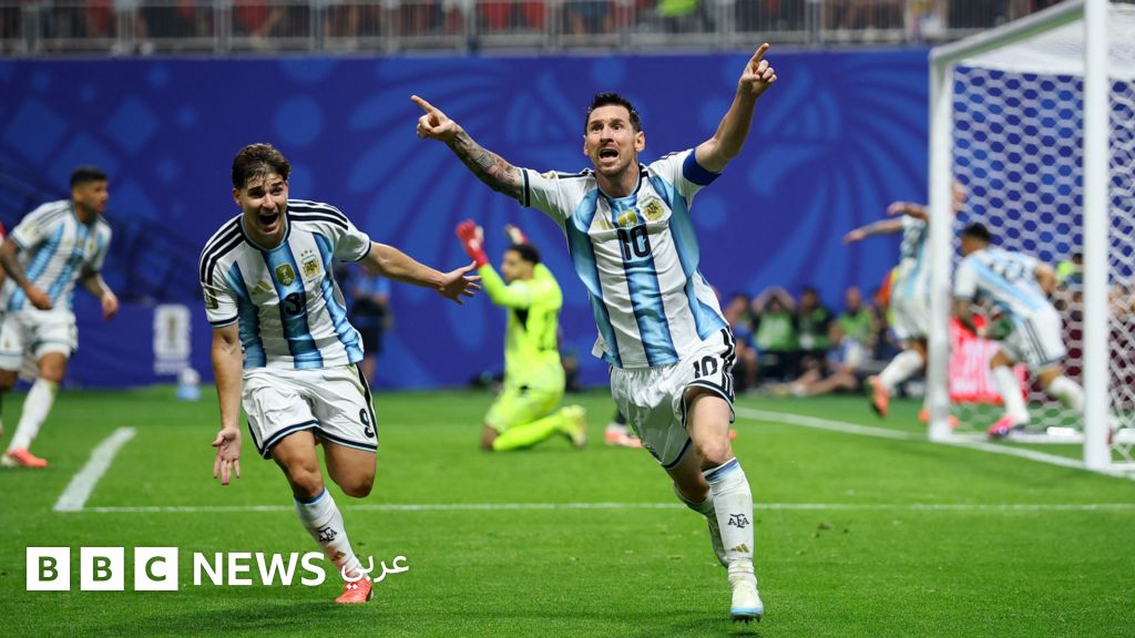 ليونيل ميسي يحتفل بهدف في مونديال 2026 ضد مصر