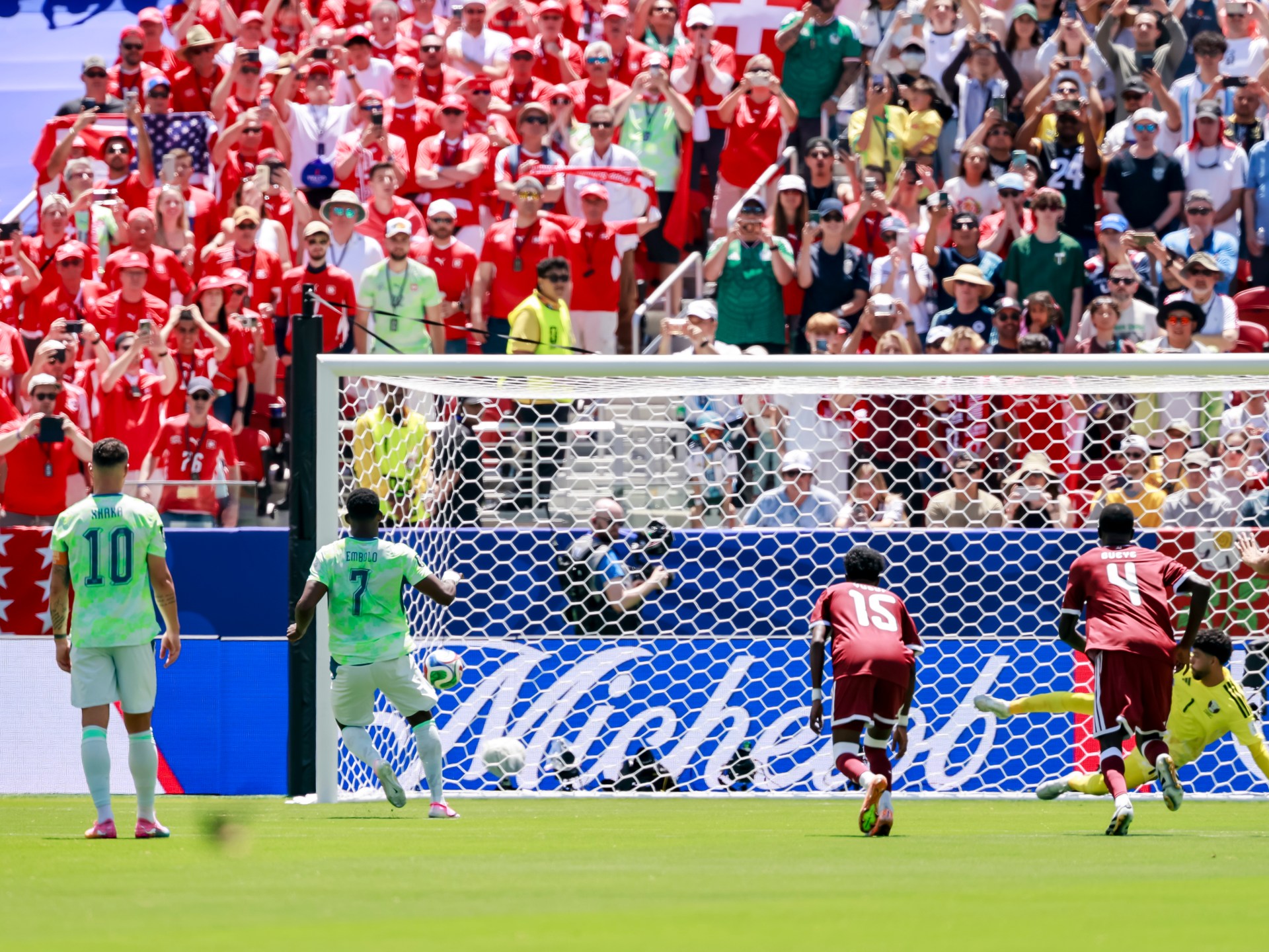 أزمة تحكيمية في كأس العالم 2026 بين سويسرا وقطر