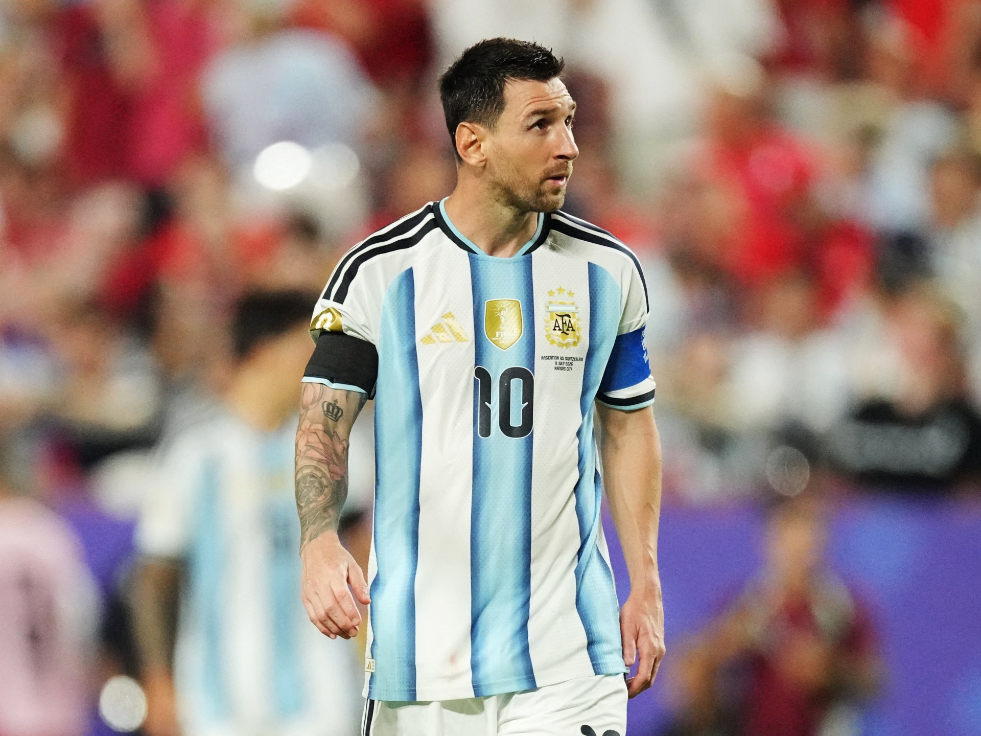 ميسي يواجه إنجلترا في كأس العالم 2026