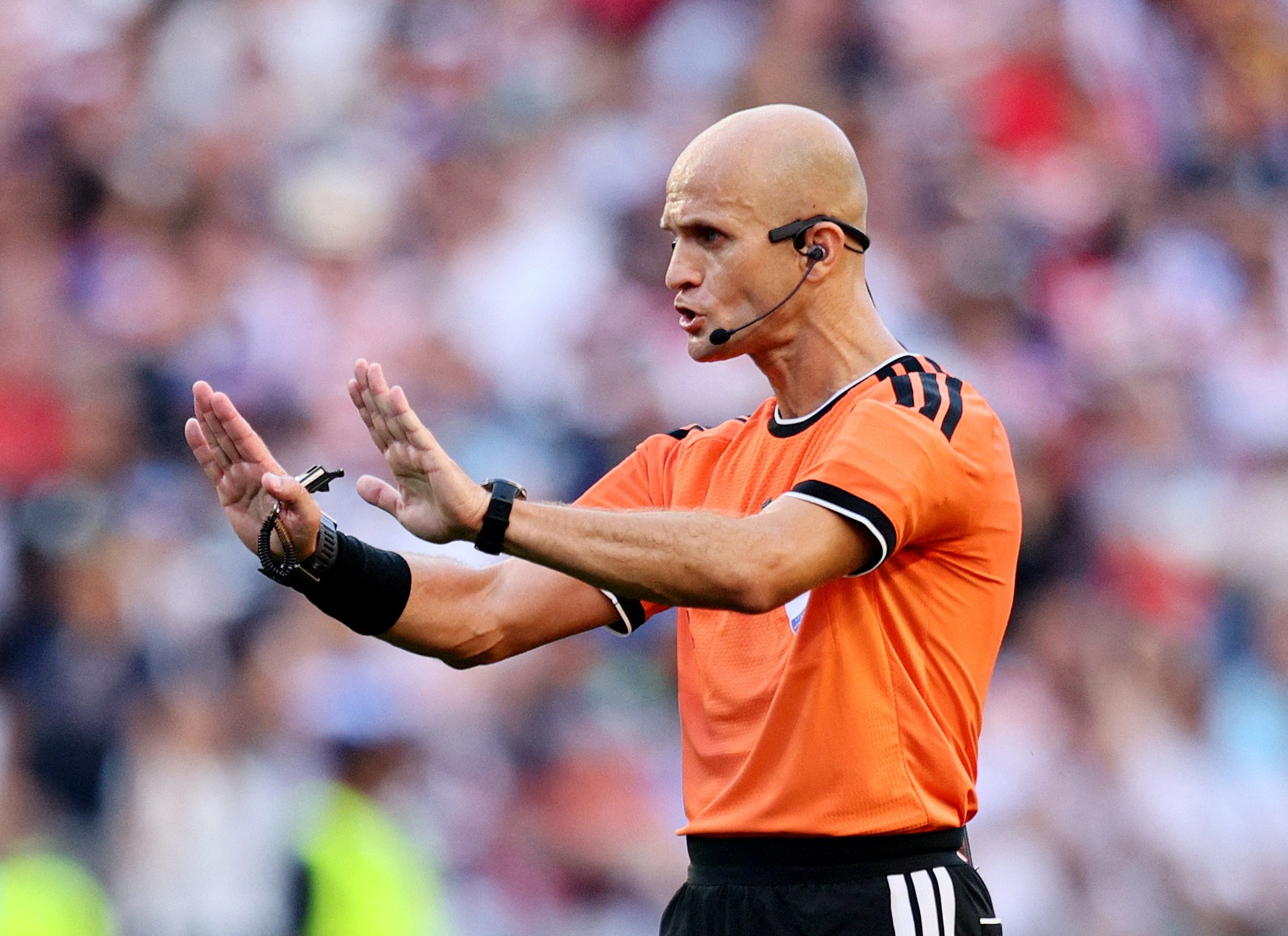 أدهم مخادمة يعود إلى الأردن بعد كأس العالم 2026
