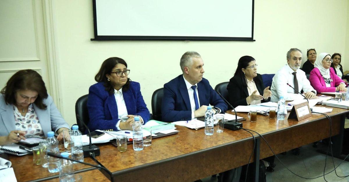 البرلمان يوافق على صيغة جديدة للضريبة التصاعدية على الأفراد - تغييرات مالية هامة قادمة لجنتا المالية بالبرلمان توافقان على الفصل المتعلق بالضريبة التصاعدية على الأفراد في صيغة جديدة