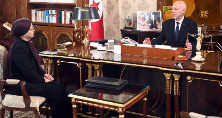 "الرئيس: تحقيق العدالة هو السبيل الوحيد لتطهير البلاد وضمان عدم إفلات أي متهم من العقاب" رئيس الجمهورية: لا يُمكن تطهير البلاد إلا بقضاء عادل فلا يظلم أحد ولا يفلت من المحاسبة أحد
