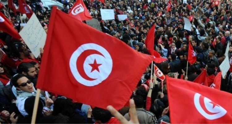 "تونس تحتفل باليوم العالمي لحقوق الإنسان: تأكيد جديد على الالتزام بحماية وتعزيز الحقوق" في اليوم العالمي لحقوق الإنسان: تونس تجدد التزامها بضمان الحقوق وتعزيزها