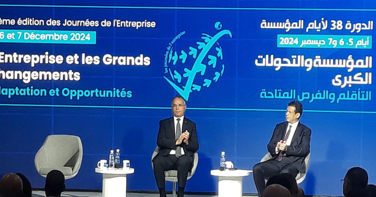رئيس الحكومة: غداً انعقاد اللجنة المشتركة التونسية الليبية لتعزيز التجارة الثنائية رئيس الحكومة: غدا انعقاد أشغال اللجنة المشتركة التونسية الليبية للتجارة