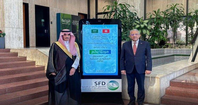 "شراكة سعودية تونسية: مشاريع تمويل مبتكرة لتعزيز القطاع الصحي" تعاون سعودي - تونسي لتطوير القطاع الصحي عبر مشاريع تمويل مبتكرة