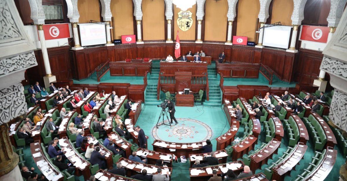 قانون المالية: منصة موحدة لكل مناظرات الانتداب تحصل على الموافقة الرسمية قانون المالية: المصادقة فصل يتعلق بإحداث منصة خاصة بجميع مناظرات الانتداب