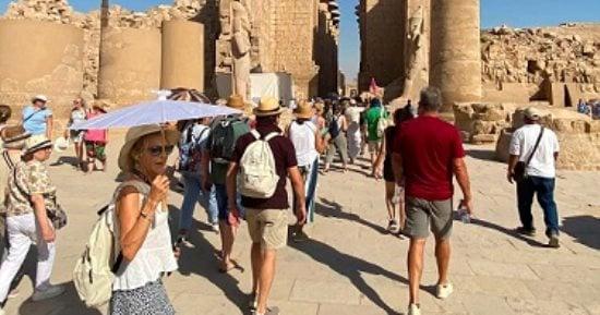 مصر الساحرة: 7 أسباب تجعلها من أفضل وجهات السياحة الشتوية! بلدنا الحلوة.. 7 أسباب تخلى مصر من أفضل الوجهات السياحية الشتوية